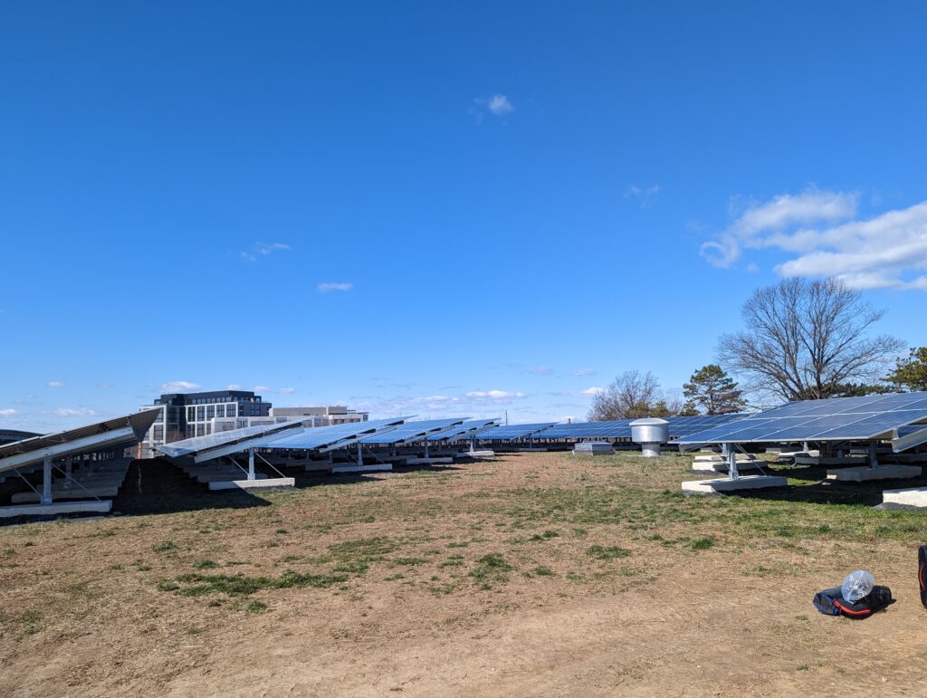 El Mayor Fabricante de Paneles Solares de Estados Unidos Líder en el Mundo  en el Reciclaje de Paneles: Recuperación del 95% de los Materiales